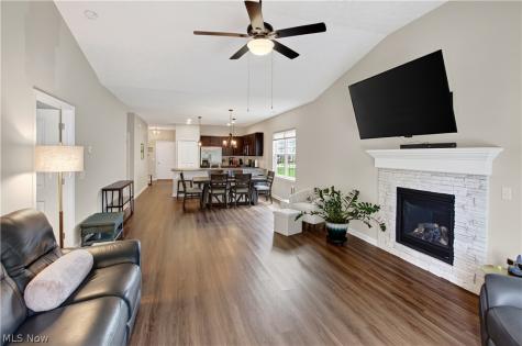 258 Silver Spring Circle Elyria OH 44035