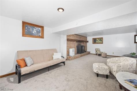 5520 Apple Ridge Circle Clinton OH 44216