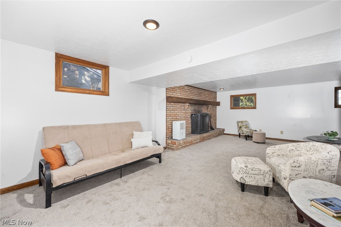 5520 Apple Ridge Circle Clinton OH 44216