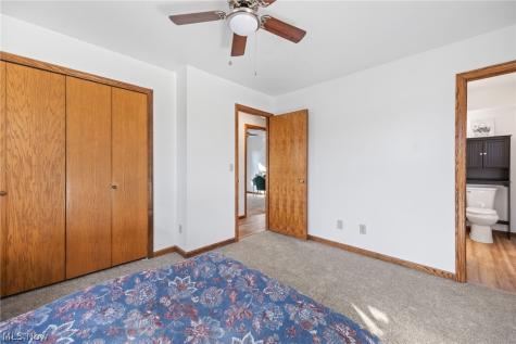 5520 Apple Ridge Circle Clinton OH 44216