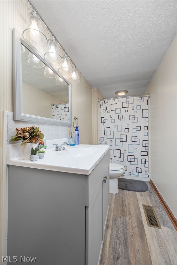 5520 Apple Ridge Circle Clinton OH 44216