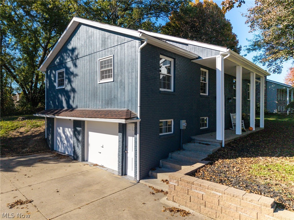 5520 Apple Ridge Circle Clinton OH 44216