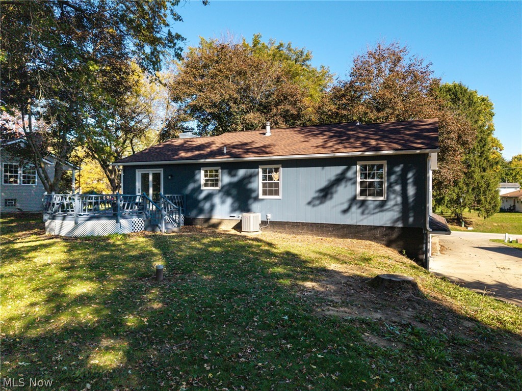 5520 Apple Ridge Circle Clinton OH 44216