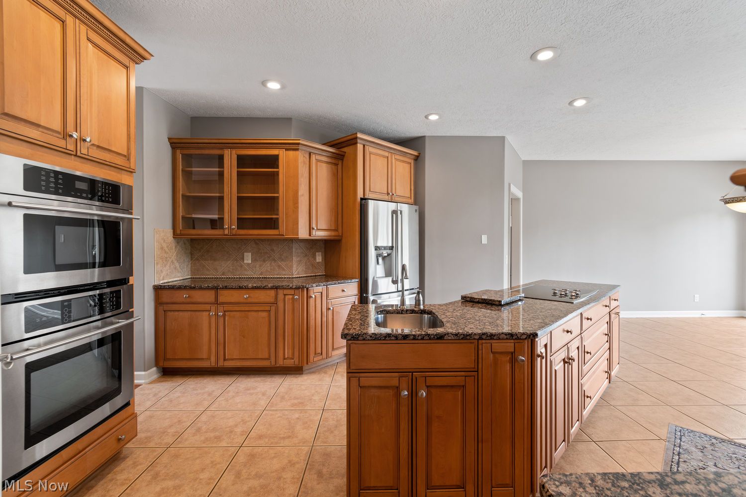 910 Braemar Circle NE North Canton OH 44720