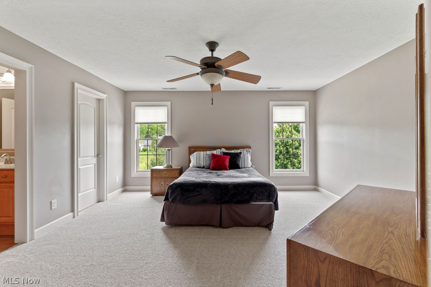 910 Braemar Circle NE North Canton OH 44720