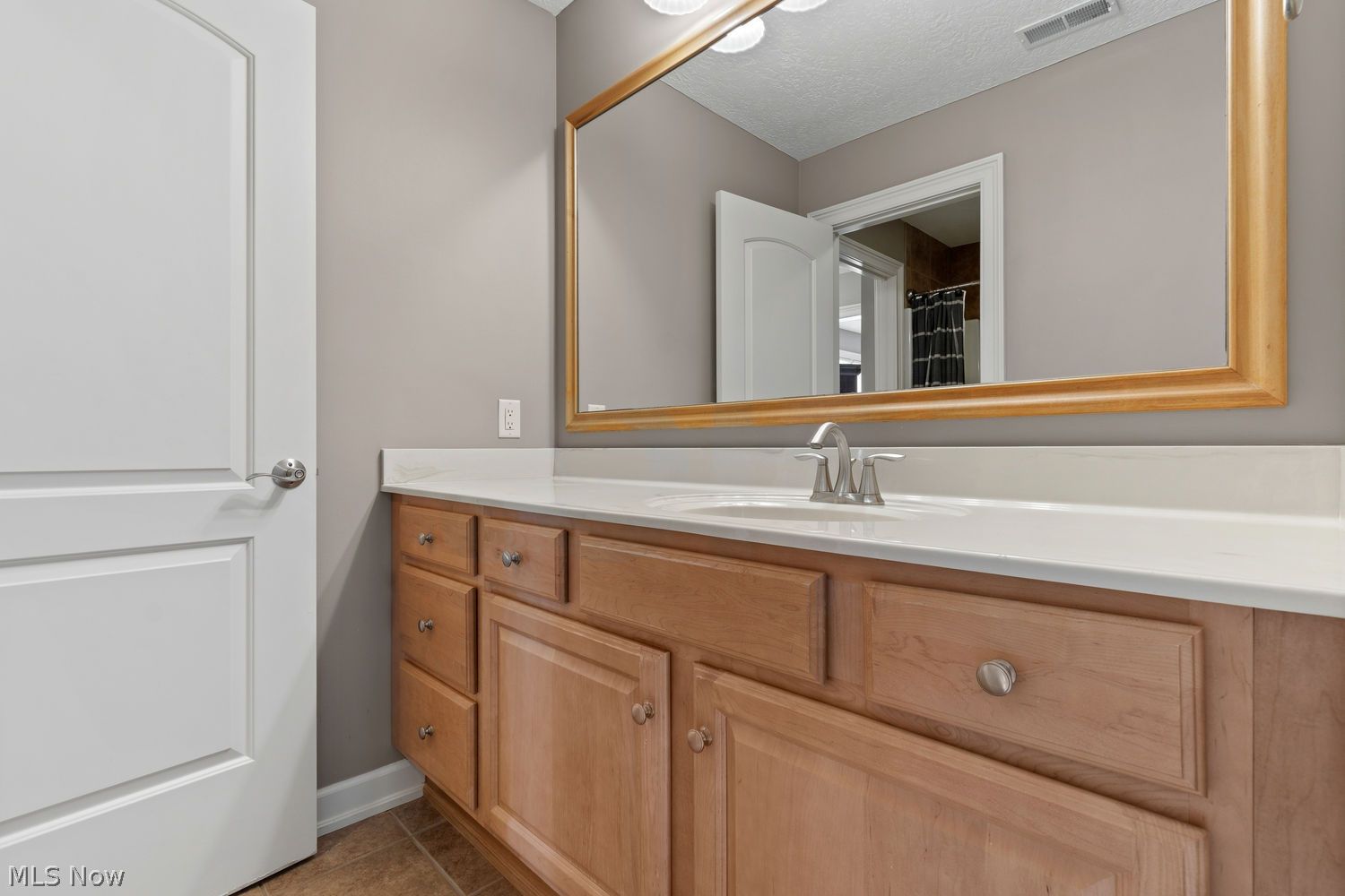 910 Braemar Circle NE North Canton OH 44720
