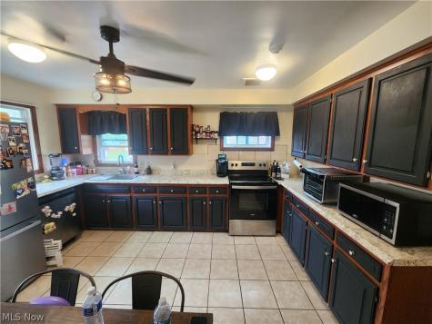 7352 Westview Drive Youngstown OH 44512