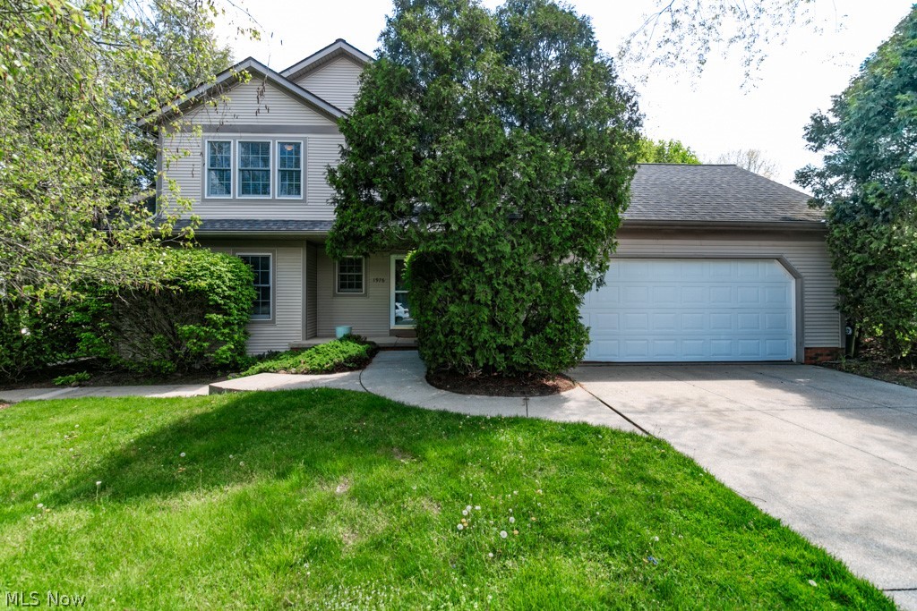 1976 Willow Ridge Circle Kent OH 44240