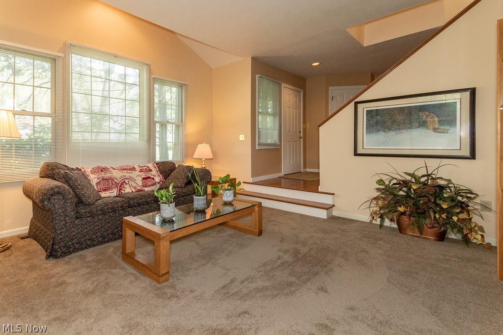 1976 Willow Ridge Circle Kent OH 44240
