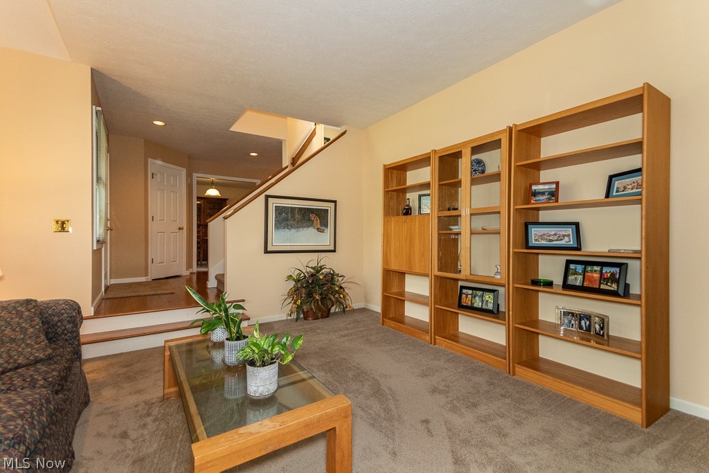 1976 Willow Ridge Circle Kent OH 44240