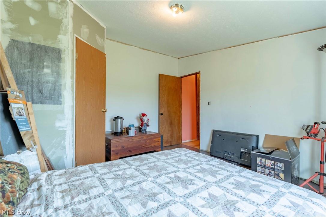5267 Apollo Road NE Salineville OH 43945