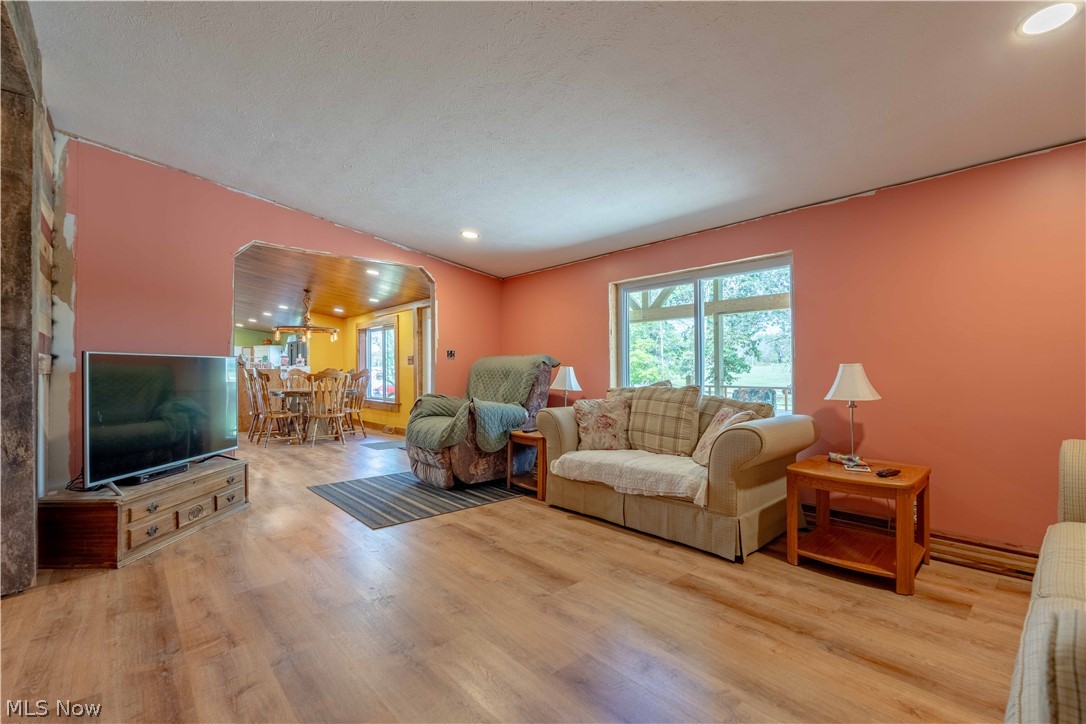 5267 Apollo Road NE Salineville OH 43945