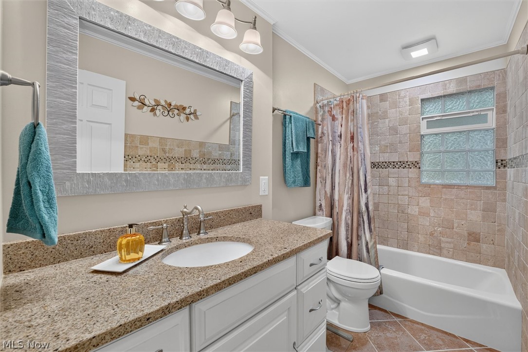18953 Alexander Road Walton Hills OH 44146