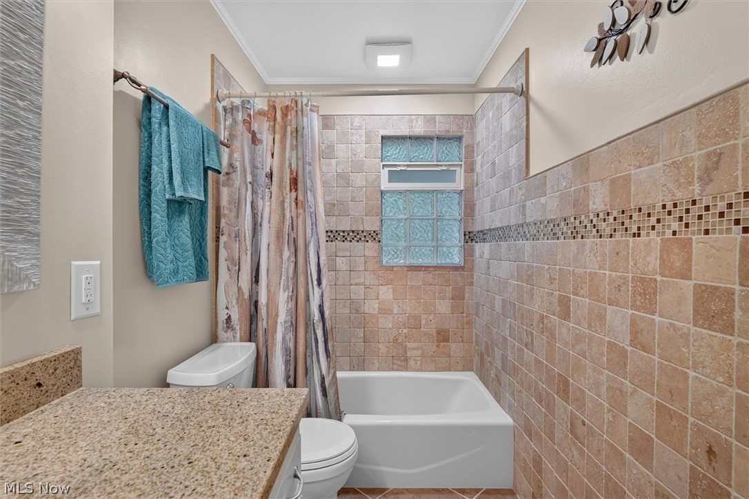 18953 Alexander Road Walton Hills OH 44146
