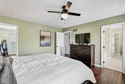 149 Brentwood Drive Hudson OH 44236