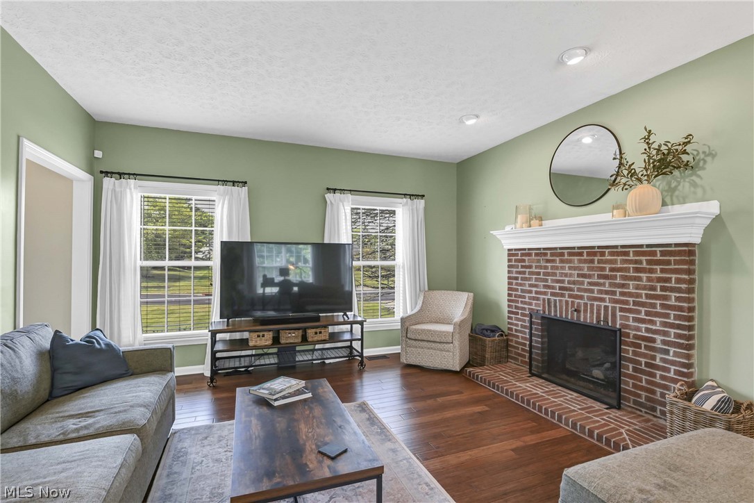 149 Brentwood Drive Hudson OH 44236