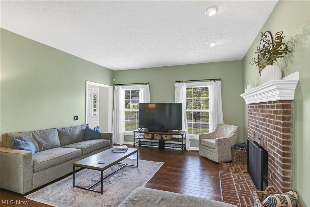 149 Brentwood Drive Hudson OH 44236