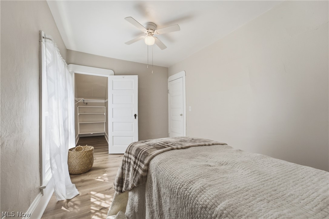 284 E Park Avenue Barberton OH 44203
