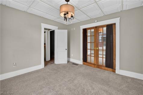 395 High Street Wadsworth OH 44281
