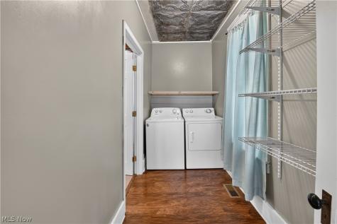 395 High Street Wadsworth OH 44281