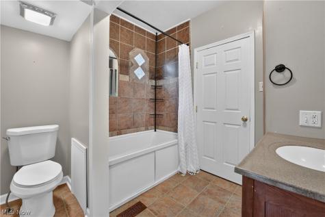 395 High Street Wadsworth OH 44281
