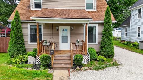 395 High Street Wadsworth OH 44281