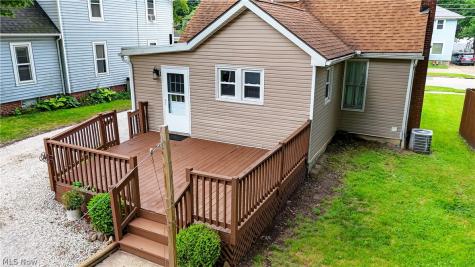 395 High Street Wadsworth OH 44281