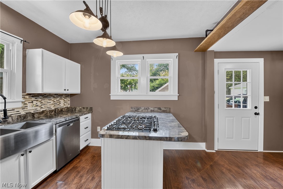 395 High Street Wadsworth OH 44281