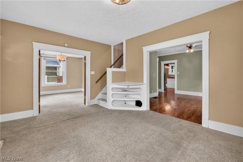 395 High Street Wadsworth OH 44281