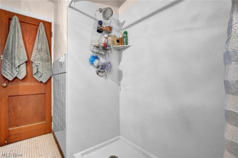 4215 W 143rd Cleveland OH 44135