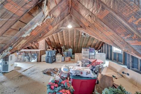 4215 W 143rd Cleveland OH 44135