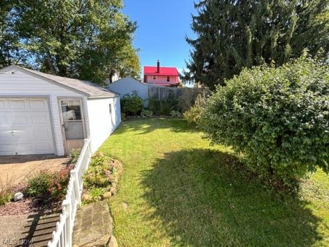 1131 Murray Avenue Akron OH 44310