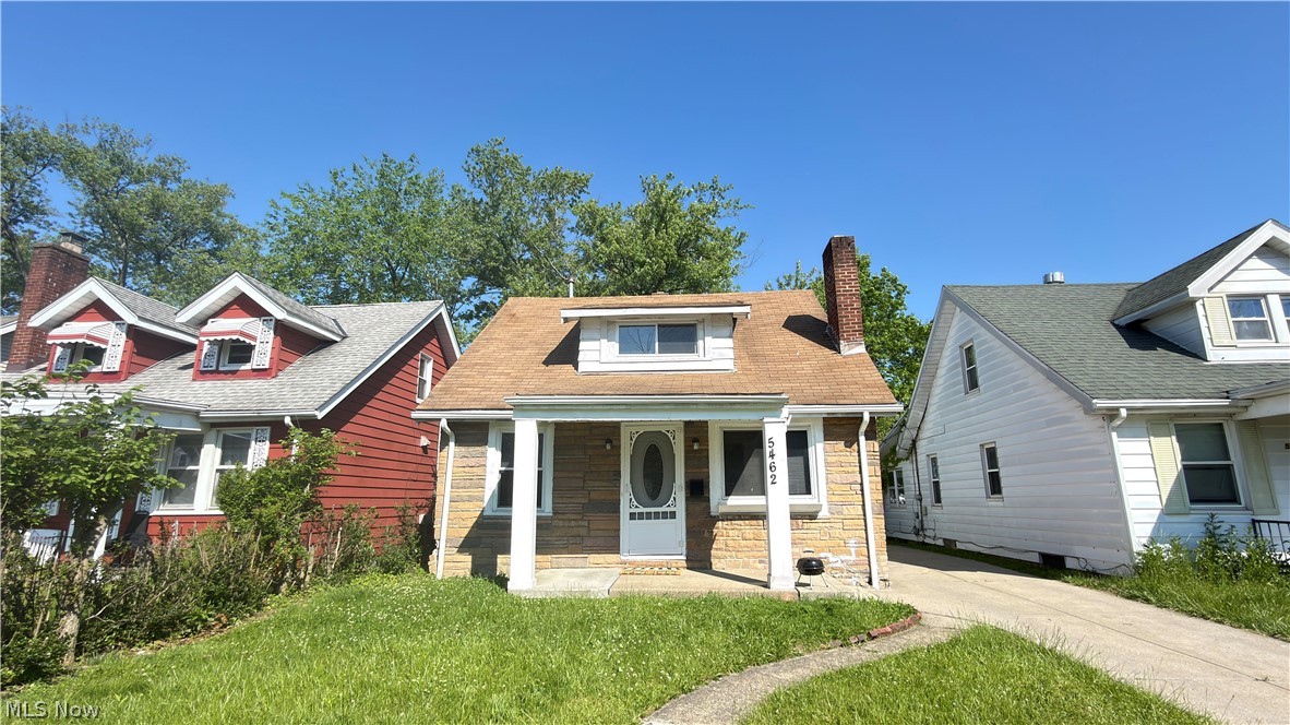 5462 Grasmere Avenue Maple Heights OH 44137