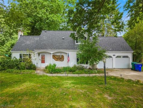 7439 State Route 43 Kent OH 44240