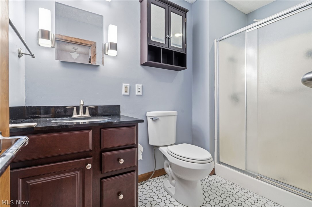7439 State Route 43 Kent OH 44240