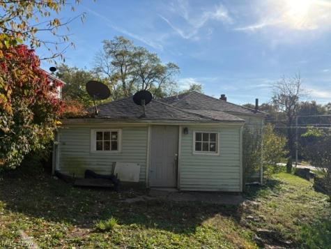 430 South Avenue SE Massillon OH 44646