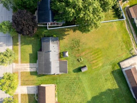 2437 Graustark Path Wooster OH 44691