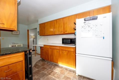 2437 Graustark Path Wooster OH 44691