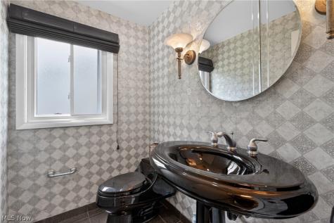 23420 Wendover Drive Beachwood OH 44122