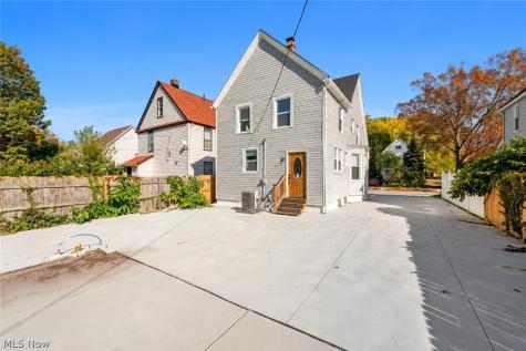 2296 E 97th Street Cleveland OH 44106