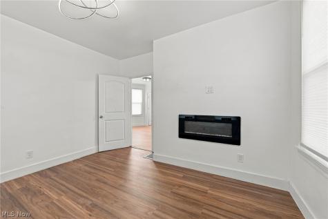 2296 E 97th Street Cleveland OH 44106