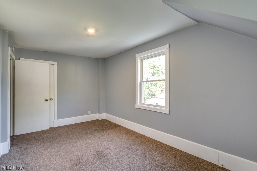 1886 Hillside Terrace Akron OH 44305