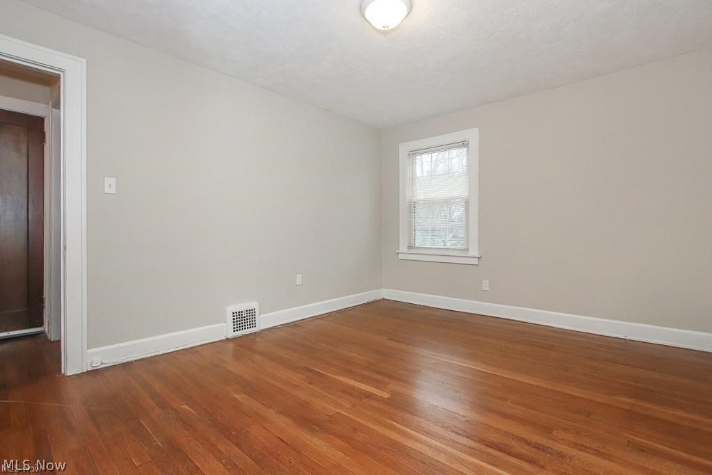 3780 Lowell Road Cleveland Heights OH 44121