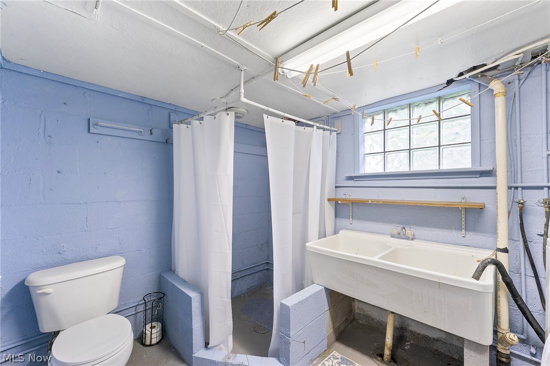 119 Summit Avenue Niles OH 44446