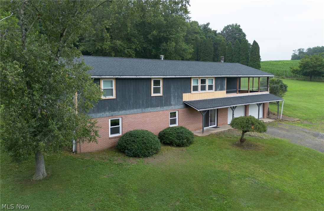 8991 Randel Road Hanoverton OH 44423