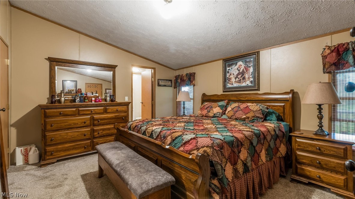 5975 Cambridge Road New Concord OH 43762