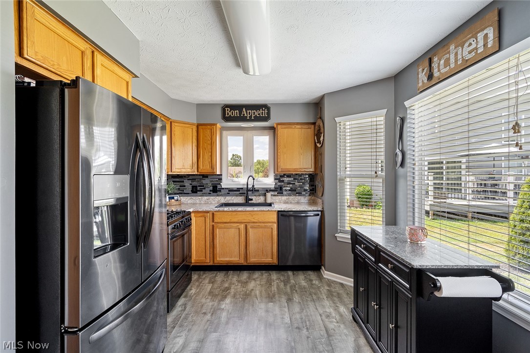 213 Potters Circle Girard OH 44420