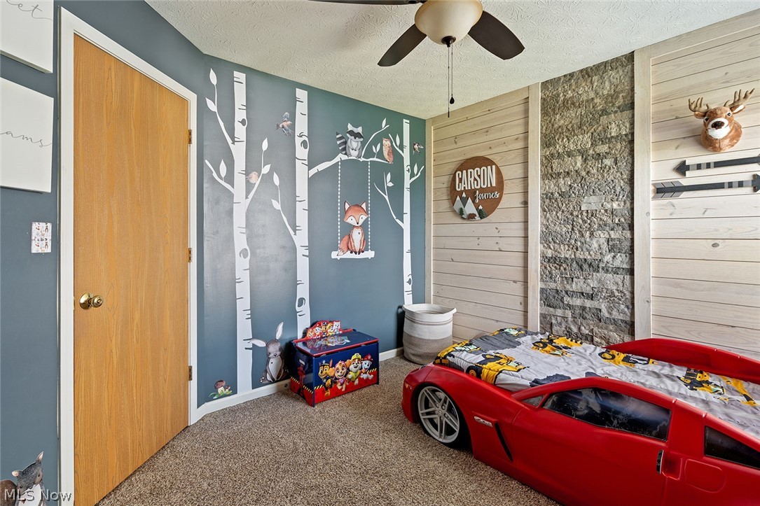 213 Potters Circle Girard OH 44420