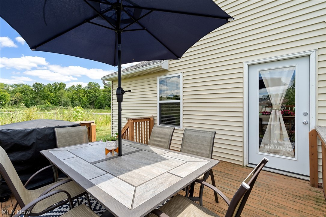 213 Potters Circle Girard OH 44420