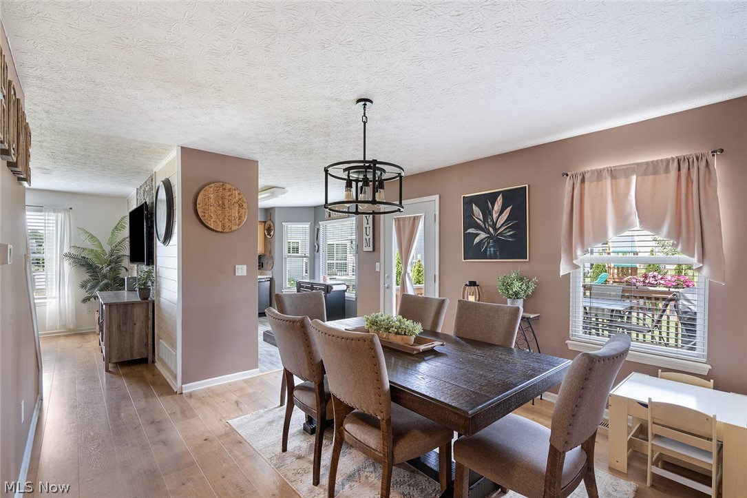 213 Potters Circle Girard OH 44420
